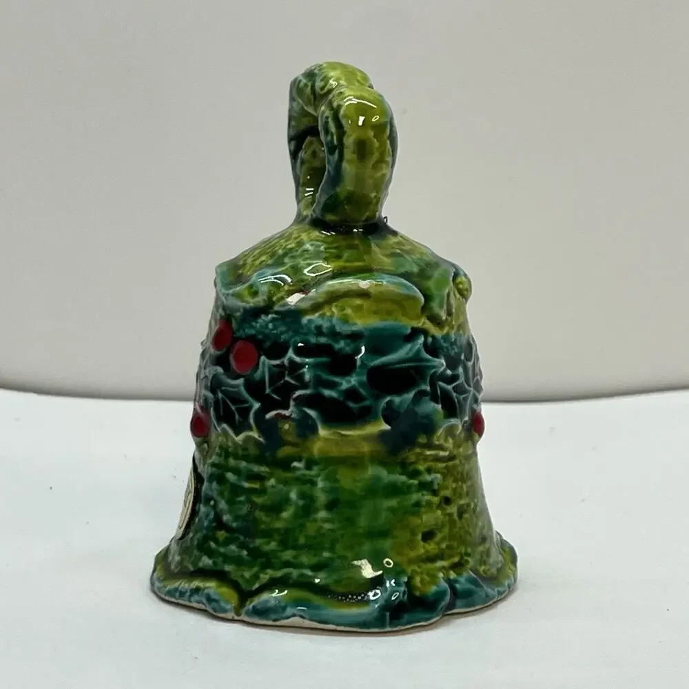 napcoware holly day ceramic green glaze bell vintage christmas 70s‎